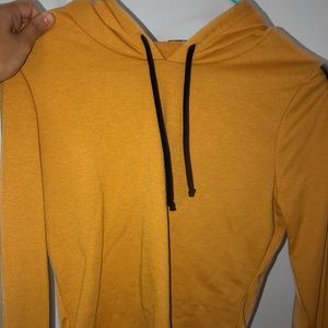 (SOLD)
 Windsor Cropped Hoodie